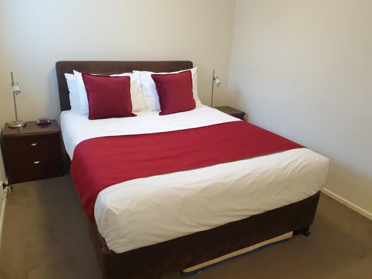 At Eden Park Motel Auckland Eksteriør billede